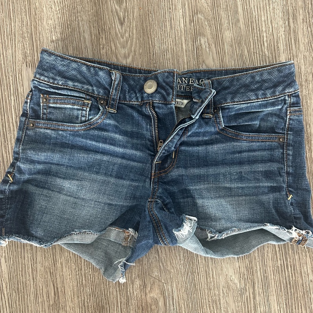 American Eagle Super Stretch Denim Blue Shortie Shorts size 2